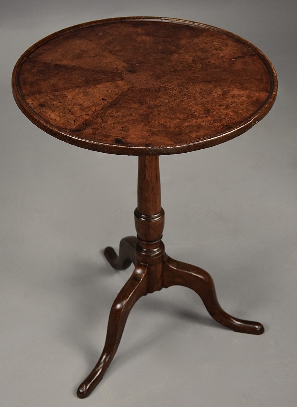 Rare late 18th century oak tripod pedestal table with burr top of fine patina