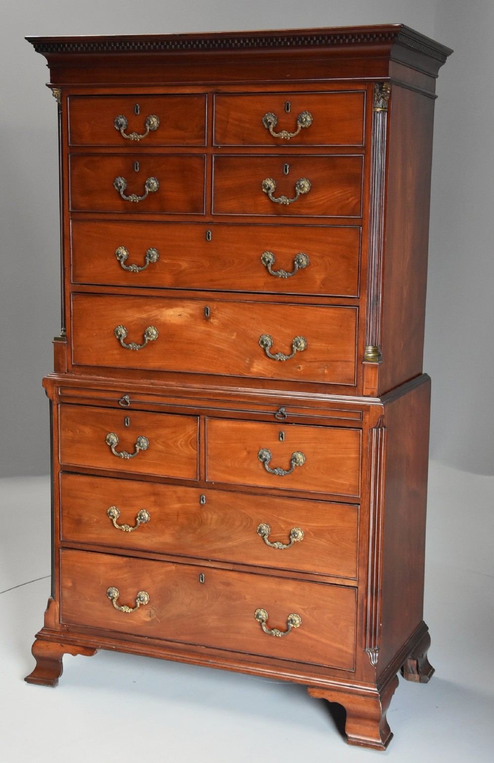 Superb quality late 18th century mahogany chest on chest with unusual drawer configuration