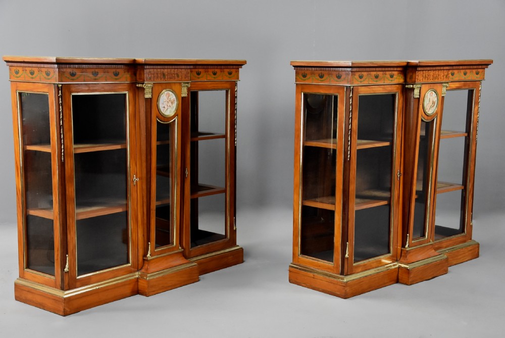 Superb pair of late 19thc Exhibition quality satinwood breakfront display cabinets View V