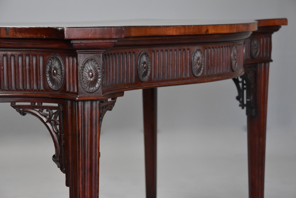 Late 19th century mahogany serpentine shaped serving or side table in the Adam style of fine patina View VII
