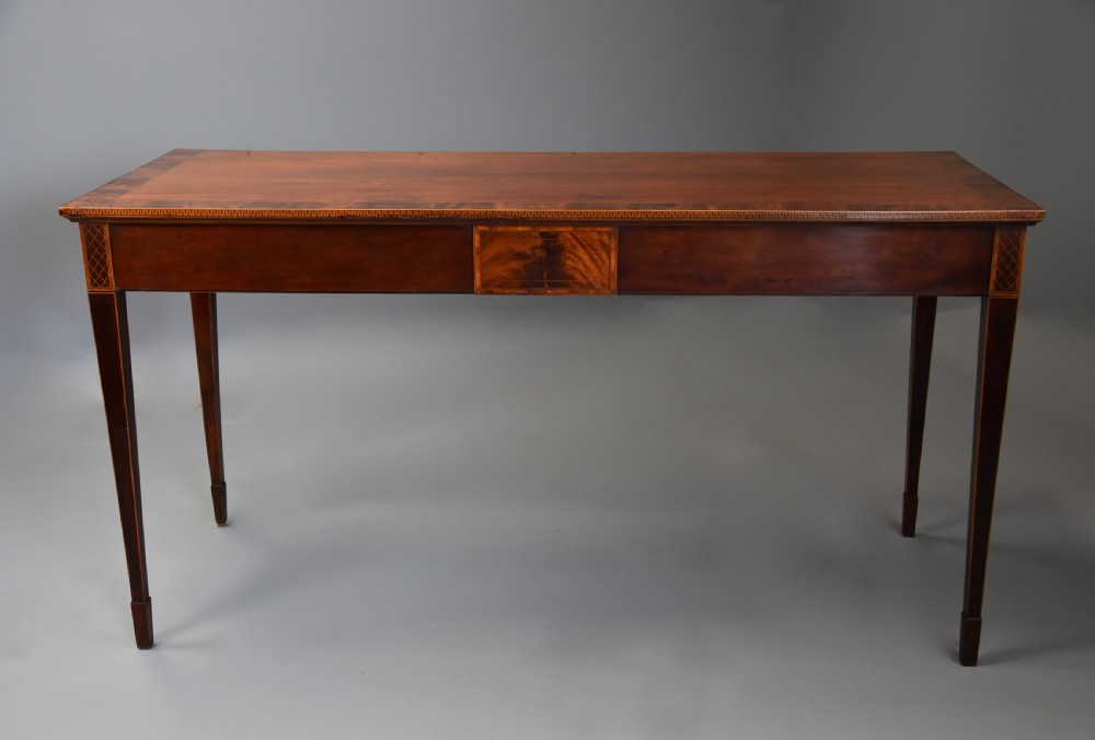 Elegant fine quality, rare 18th century Hepplewhite period mahogany side table View IV