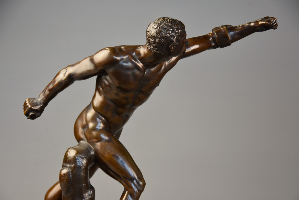 Fine quality late 19th century French Grand Tour bronze figure of the ‘Borghese Gladiator’ View V