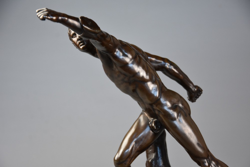 Fine quality late 19th century French Grand Tour bronze figure of the ‘Borghese Gladiator’ View XIII