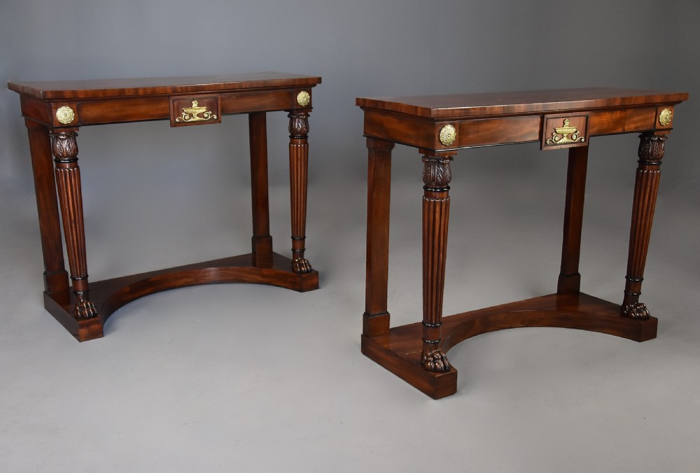 Fine quality pair of Regency mahogany console tables View III