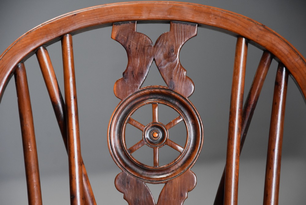 Rare early 19th century yew wood wheelback Windsor chair with excellent patina View IV
