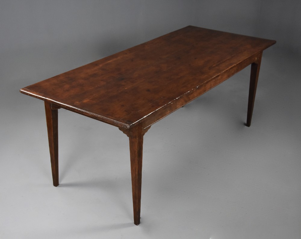 Large late 19thc Arts & Crafts oak farmhouse table of good patina View III