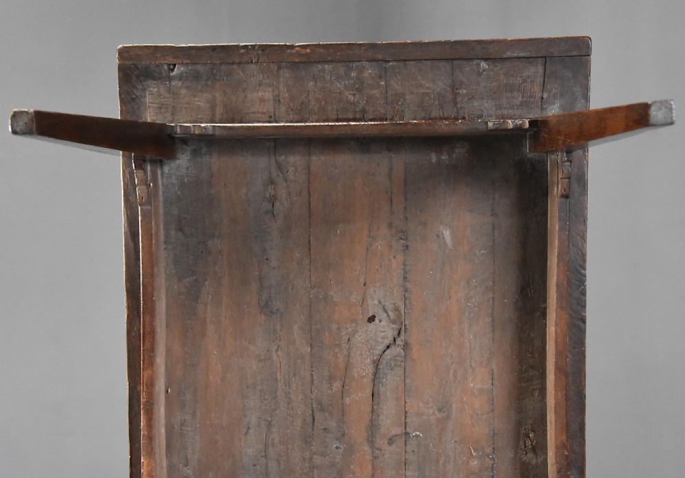 Large late 19thc Arts & Crafts oak farmhouse table of good patina View XIII