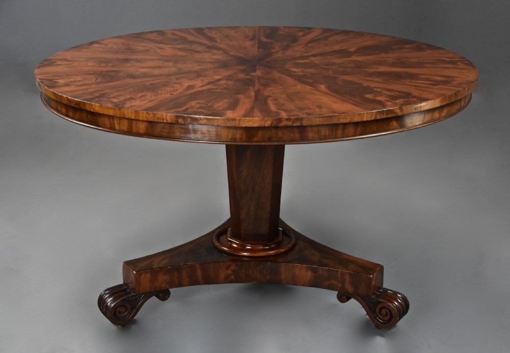 Fine quality mid 19th century mahogany segmented tilt top breakfast table of fine patina View II