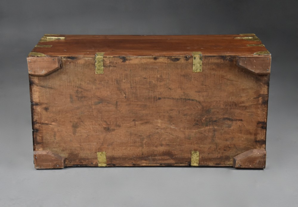 Late 19th century camphor wood travelling trunk of good patina View XI