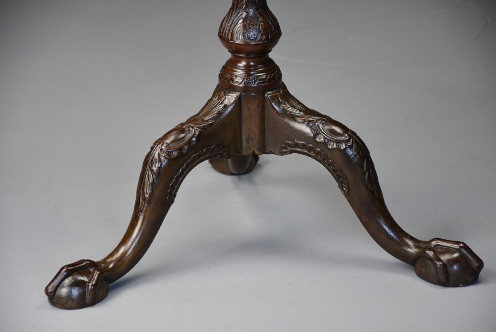 Late 19th century exceptional quality mahogany tripod table of small proportions in the George II Chippendale style View X