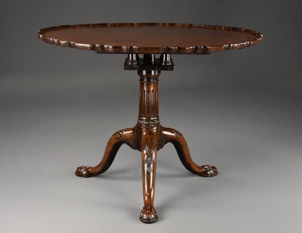 Fine quality 18th century George II mahogany tripod table of unusually large proportions with fabulous faded patina View II