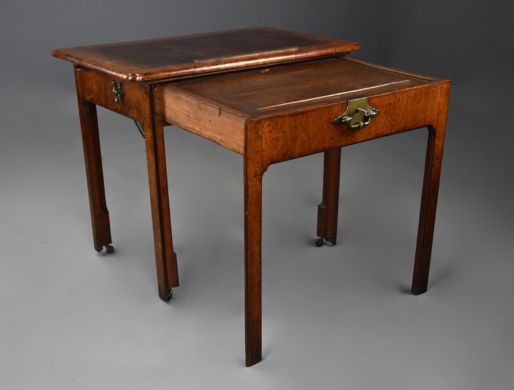 Rare example of an early 18th century English walnut Architect’s table of superb patina View XI