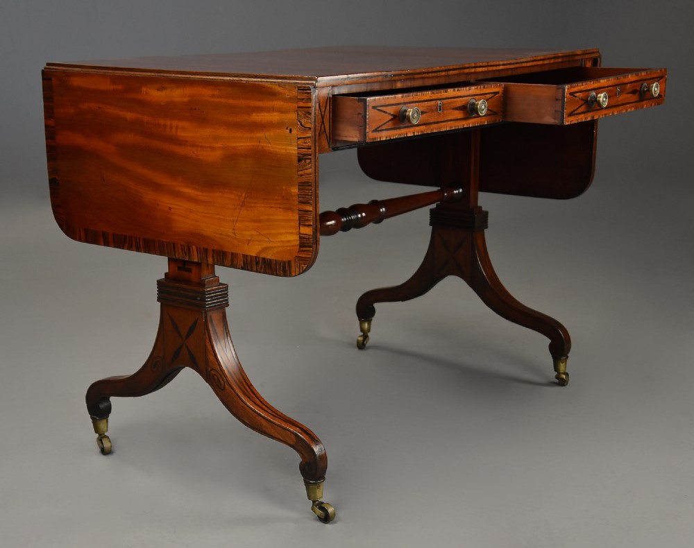 Fine quality early 19thc Regency mahogany sofa table View VII