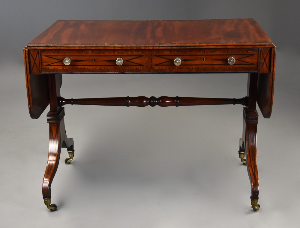 Fine quality early 19thc Regency mahogany sofa table View XV