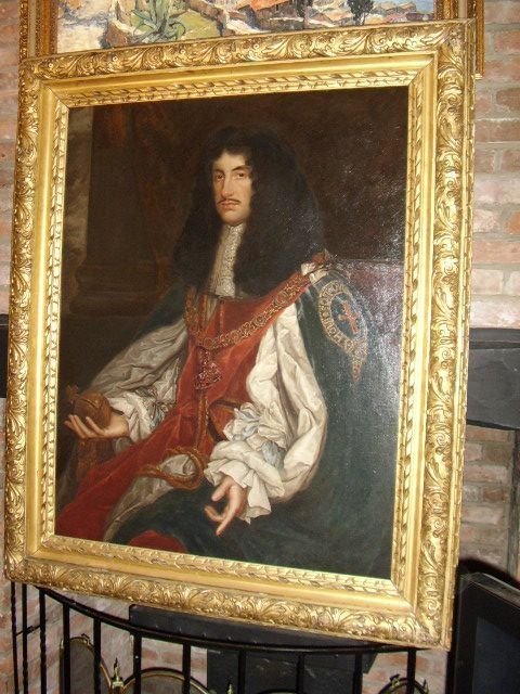 fig 1. 17TH CENTURY OIL PORTRAIT OF KING CHARLES II B1630-D1685  STUDIO OF JOHN MICHAEL WRIGHT (B.1617-D.1694) ENGLISH SCHOOL & MEASURING 54.5 X 45.5 INCHES IN PERIOD GILT FRAME.