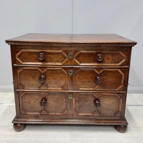 17th Oak Chest of Drawers Antique Period Country House Bedroom Furniture