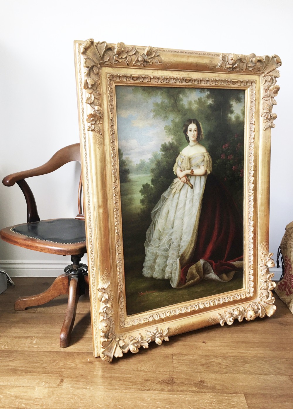 Portrait Of A Lady After Thomas Gainsborough (1727-1788) Embellished Oileograph Painting on Canvas ( Carved Wooden Gilt Swept Frame ) View XVI