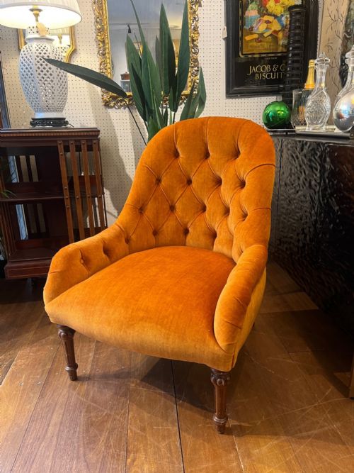 antique victorian button back armchair - CATEGORY: ANTIQUE CHAIRS - DATED VICTORIAN