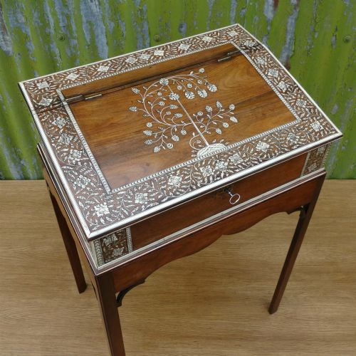 fig 1. Anglo Indian Vizagapatam Desk Box