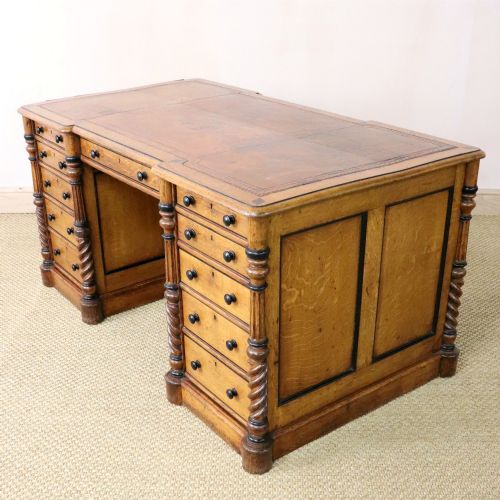 19th Century Oak Library Desk by Charles Hindley & Sons, London