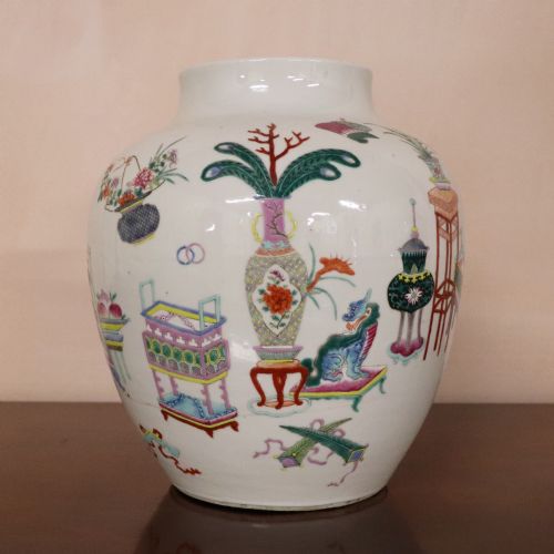 18th Century Chinese Jar