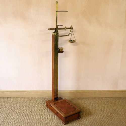Set of Edwardian Oak & Brass Personal Weighing Scales by W & T Avery, Birmingham