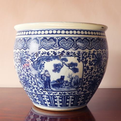 19th Century Chinese Blue and White Fish Bowl or Jardiniere
