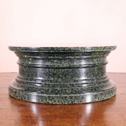 19th Century Italian Serpentine Marble Revolving Sculpture Pedestal