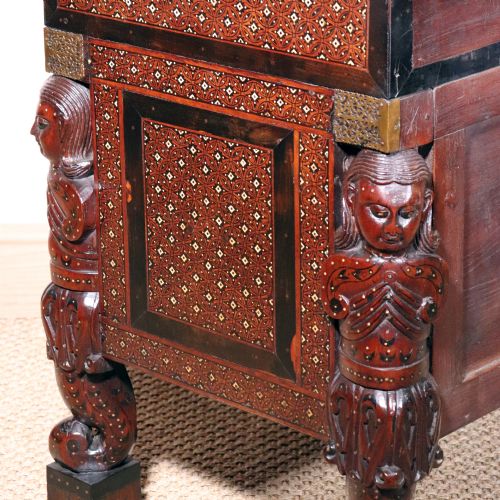 17TH CENTURY INDO PORTUGUESE CABINET CHEST WITH PROVENANCE - ADDITIONAL PHOTO 13
