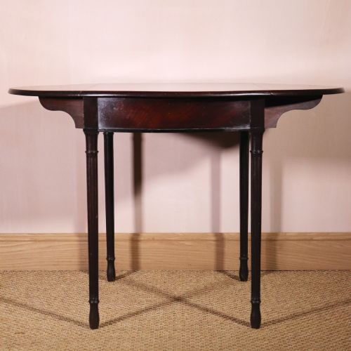 fig 1. George III Mahogany Pembroke Table