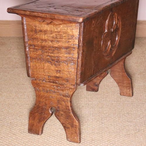 ARTS AND CRAFTS JACK GRIMBLE POLLARD OAK COFFER CHEST - ADDITIONAL PHOTO 4