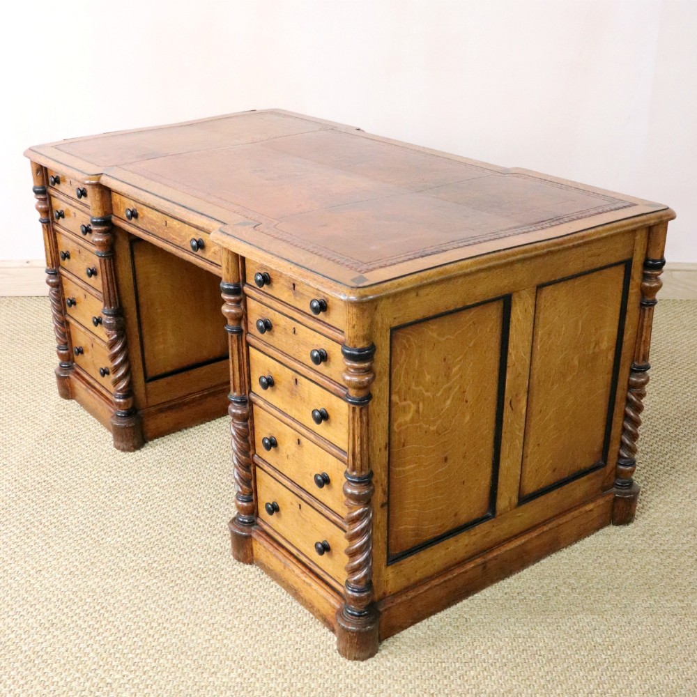 19th Century Oak Library Desk by Charles Hindley & Sons, London