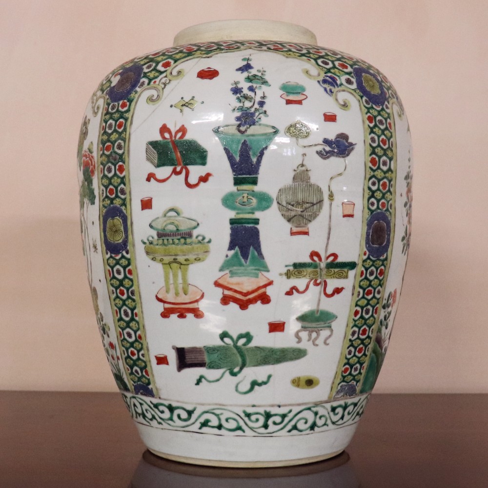 18th Century Chinese Jar