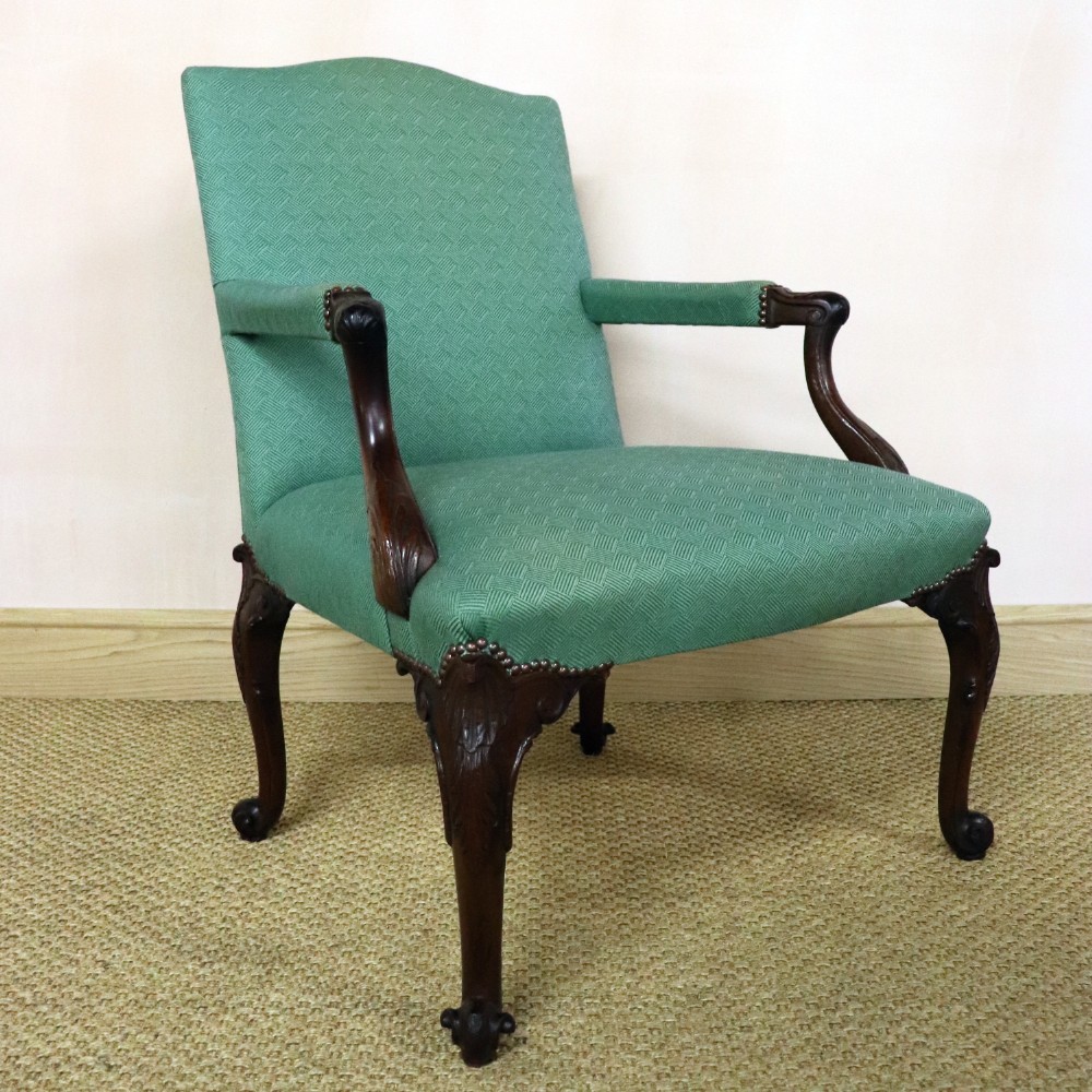 George II Mahogany Gainsborough Chair