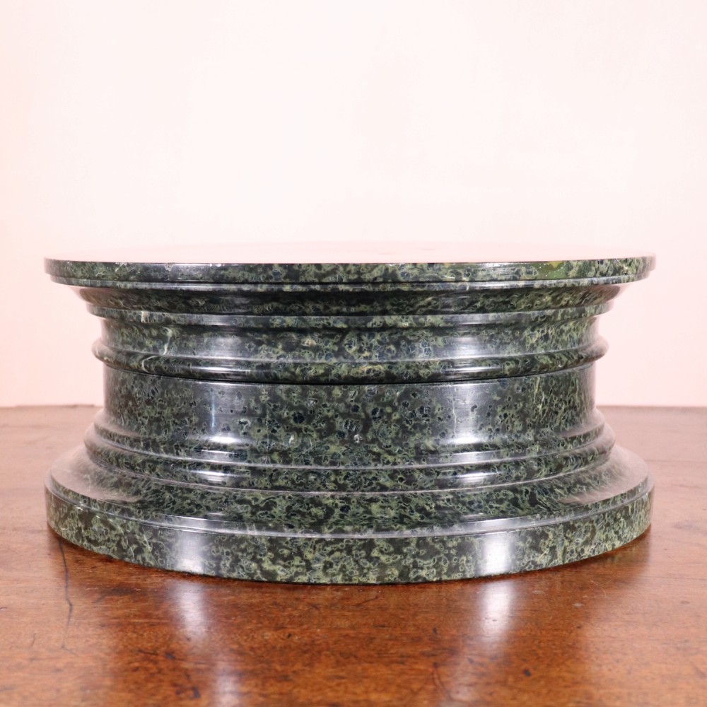 19th Century Italian Serpentine Marble Revolving Sculpture Pedestal