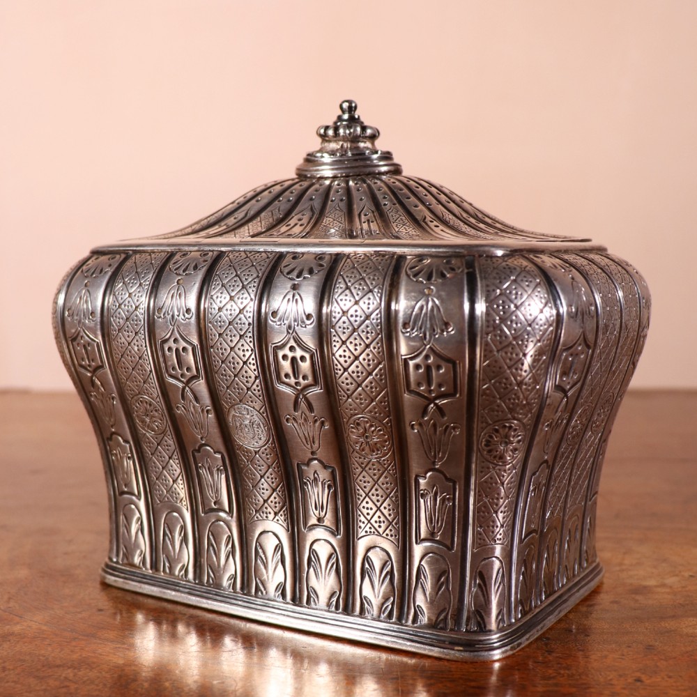 Exceptional Mid 19th Century Silver Tea Caddy by Hunt & Roskell