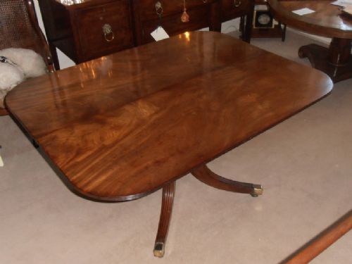 A Regency Mahogany Breakfast Table C1815