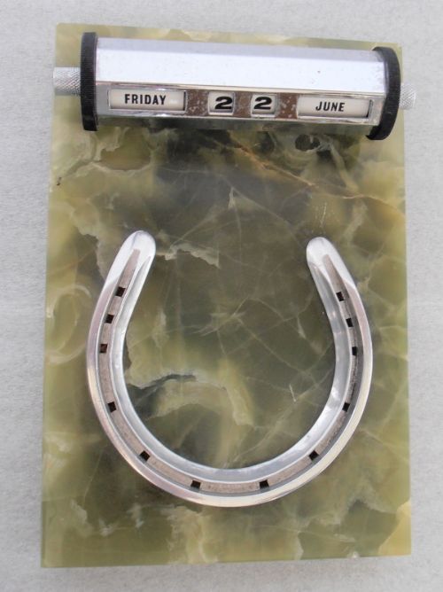 Art Deco Desk Calendar.