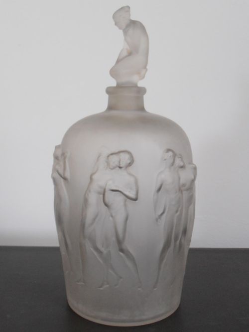 Lalique Scent Bottle. "Douze Figurines"