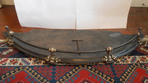 A Victorian Fender and Ash Guard