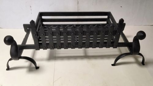 A Castle Fronted Good Sized Fire Grate C1910