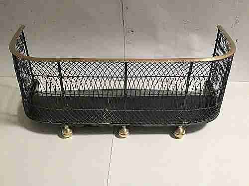 A Medium/small Victorian Fire Fender