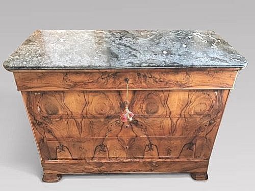 A Louis Phillipe C1870 Walnut Commode