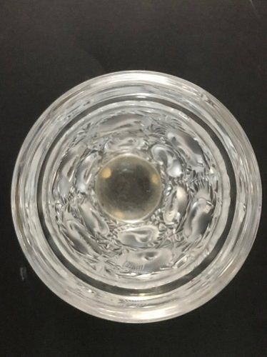 fig 2. R Lalique France - Vase - Bagatelle