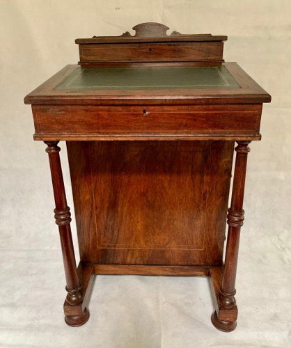 An Edwardian Rosewood Davenport