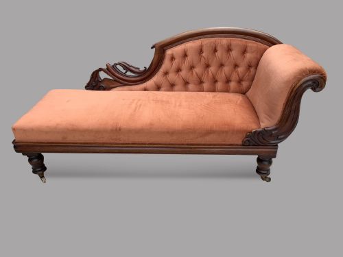A Victorian Framed Chaise Longue