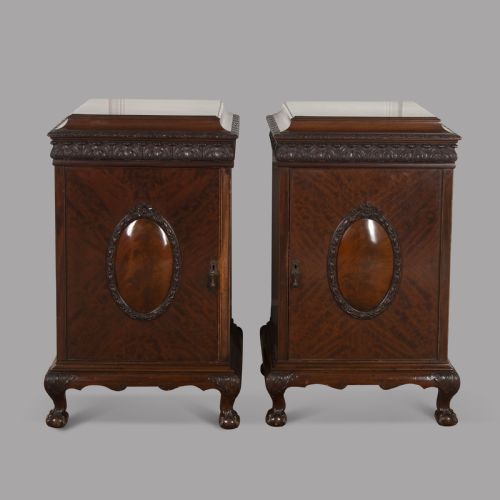 Pair of Large English Mahogany Pedestal/bedside Side Tables