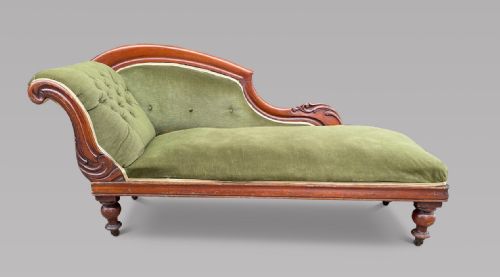 A Victorian Chaise Longue