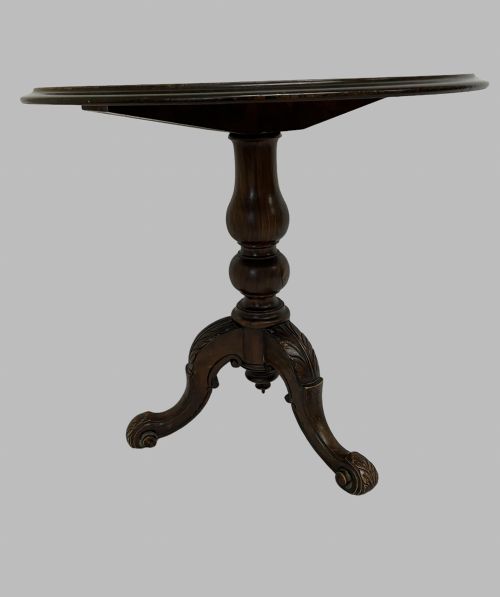 An Attractive Burr Walnut Round Table