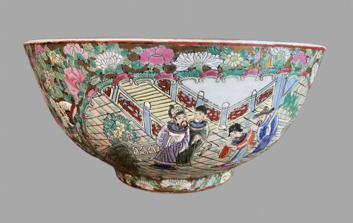 A Quangxu Famille Rose Bowl